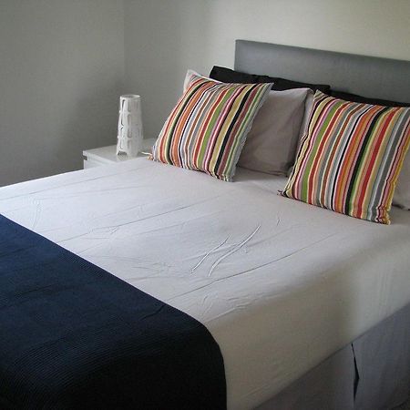Park House Serviced Apartments Harrow Extérieur photo
